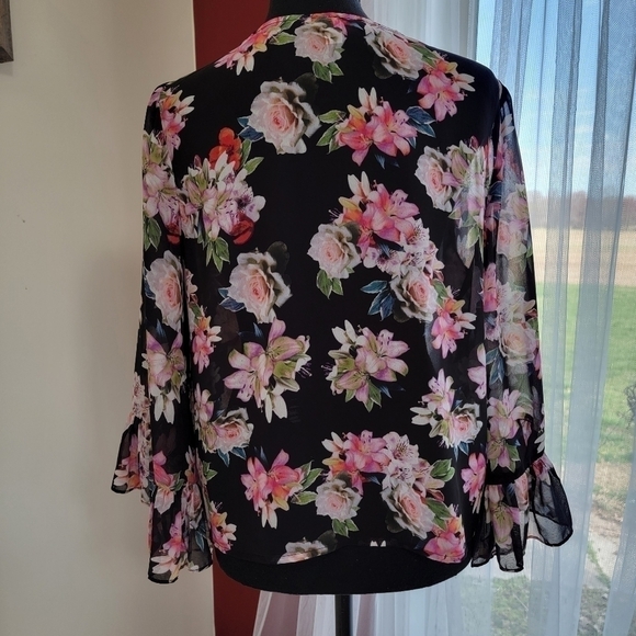INC Sheer Floral Blouse with Ruffled Sleeve Size Medium - Picture 2 of 9
